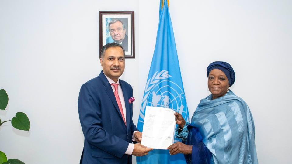 H.E Dr. Adarsh Swaika, the new Permanent Representative of the Republic of India to the United Nations Office at Nairobi, the United Nations Environment Programme (UNEP), and the United Nations Human Settlements Programme (UN-Habitat), presented his credentials to Madam Zainab Hawa Bangura, Director-General of the United Nations Office at Nairobi (UNON).