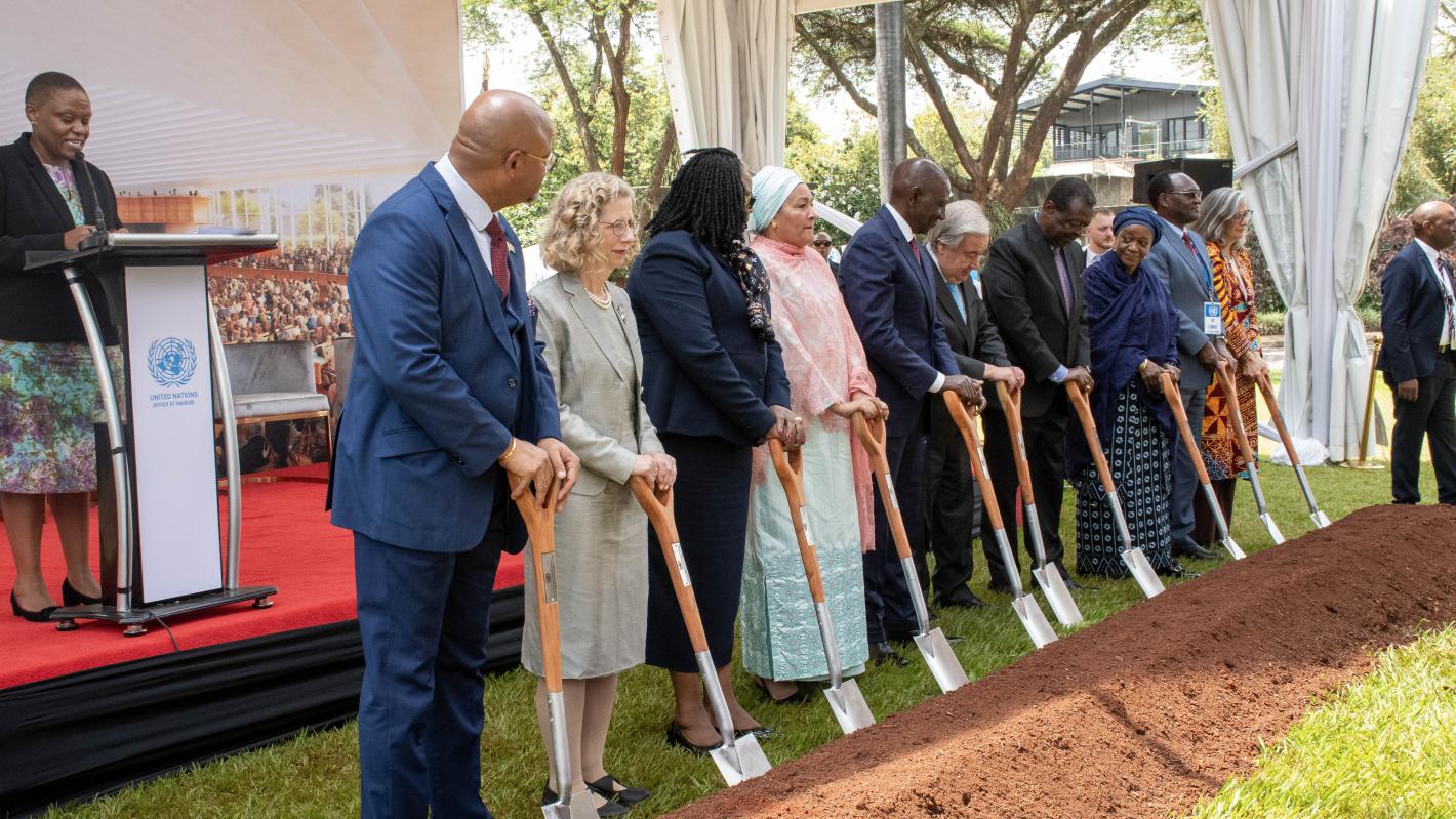 Secretary-General António Guterres (centre) with other officials at the inauguration of new office buildings at the UN Office in Nairobi and groundbreaking of the conference facility.