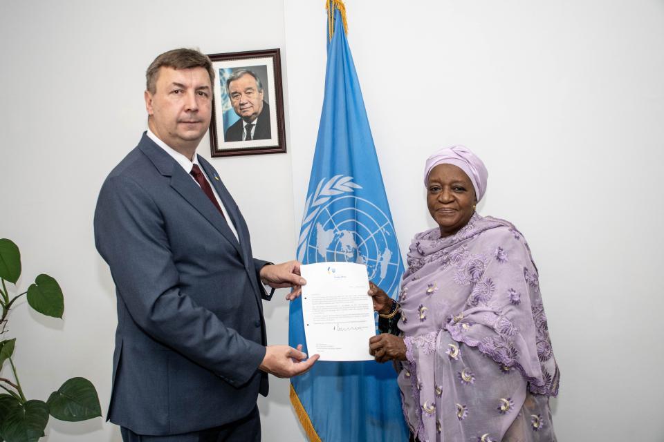  H.E. Mr Yurii Tokar, the new Permanent Representative of Ukraine to the United Nations Office at Nairobi, the United Nations Environment Programme (UNEP), and the United Nations Human Settlements Programme (UN-Habitat), presented her credentials to Madam Zainab Hawa Bangura, Director-General of the United Nations Office at Nairobi (UNON).